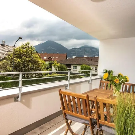 Apartment-205-Mit-Balkon *